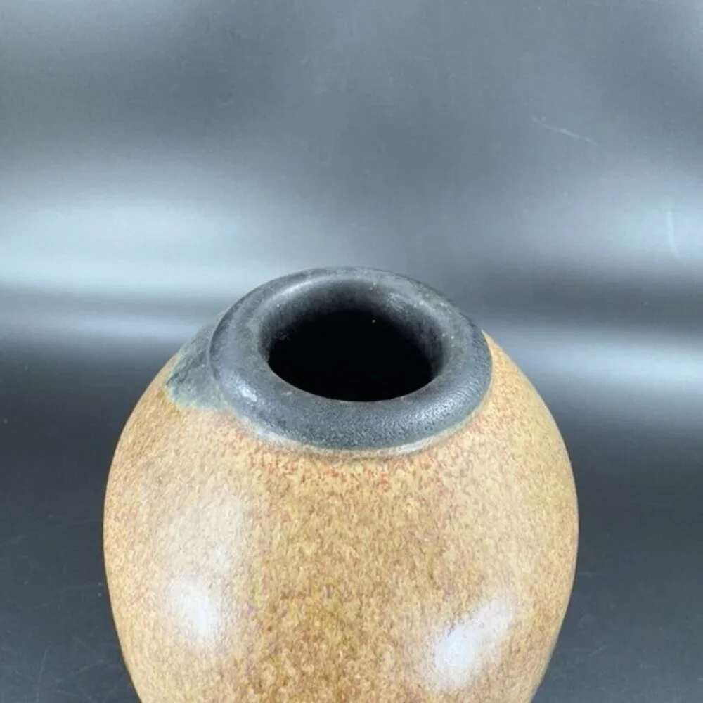 Vintage Hand Made Pottery Vase Vessel Brown‎ Drip Glaze Artists Marked Vase VTG
